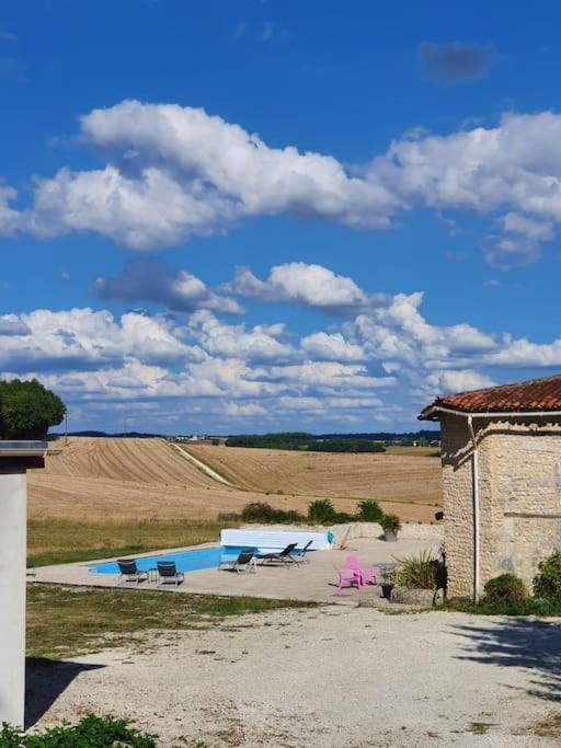 French Farmhouse Retreat With Pool & Superb Views. Blanzac  Exterior foto